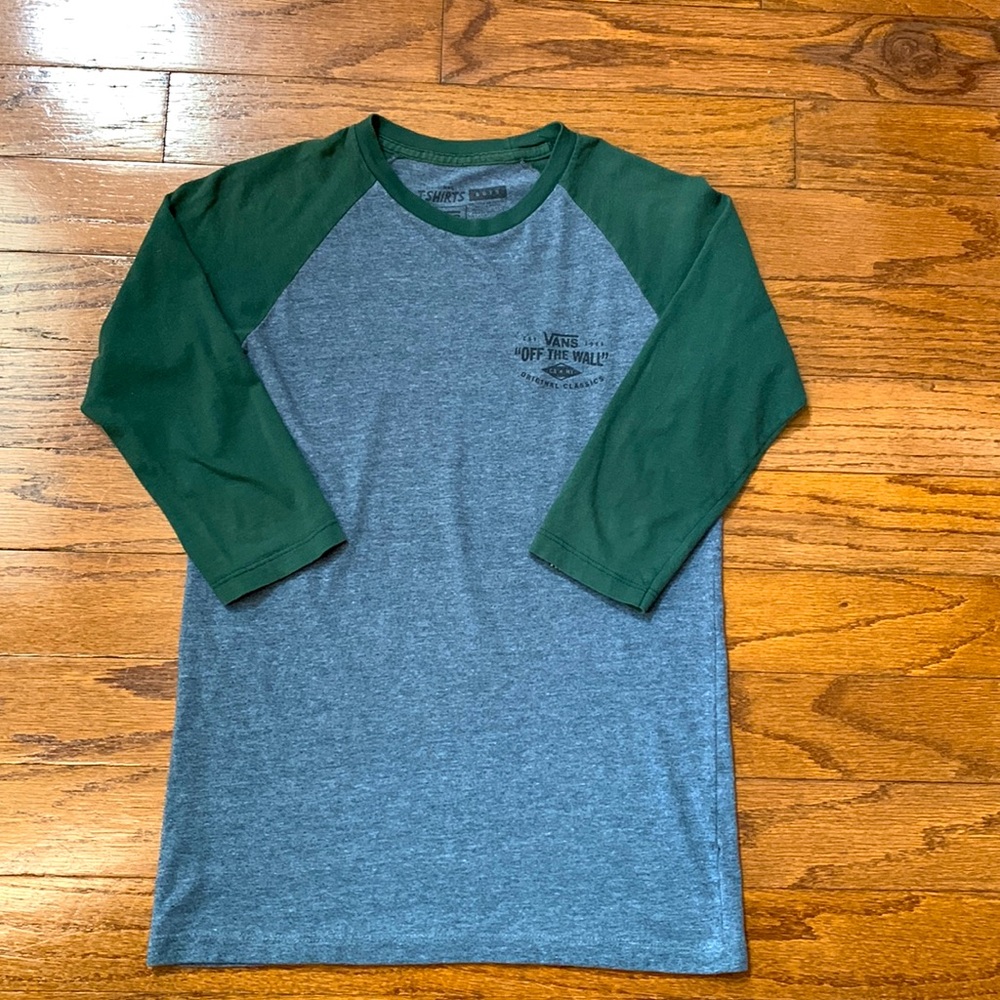 Vans 3/4 sleeve two tone tshirt
